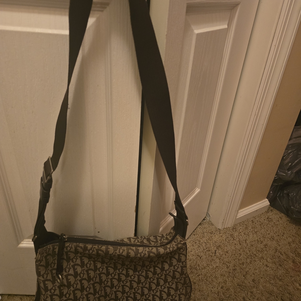 Christian Dior AUTHENTIC Trotter Crossbody Bag - Picture 2 of 16